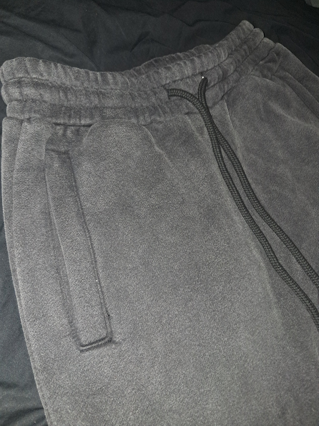 R2R toxic sweatpants